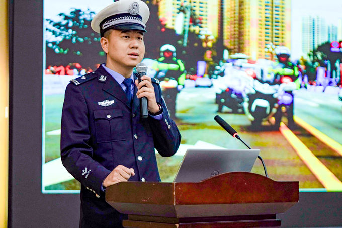 真实案例敲警钟 互动体验筑防线—云南经济管理学院组织开展交通安全宣传教育 第 1 张