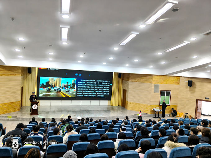 真实案例敲警钟 互动体验筑防线—云南经济管理学院组织开展交通安全宣传教育 第 2 张