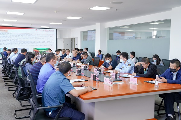 我校召开2022年度秋季学期安宁职教园区高职院校综合管理工作检查考核迎检工作会议 第 17 张
